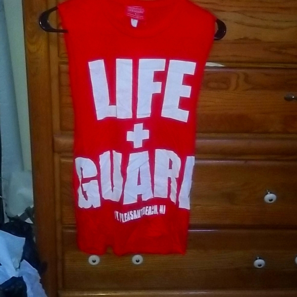 Tank top - Picture 1 of 1